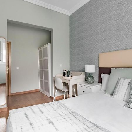 Beautiful Room In Heart Of มาดริด ภายนอก รูปภาพ