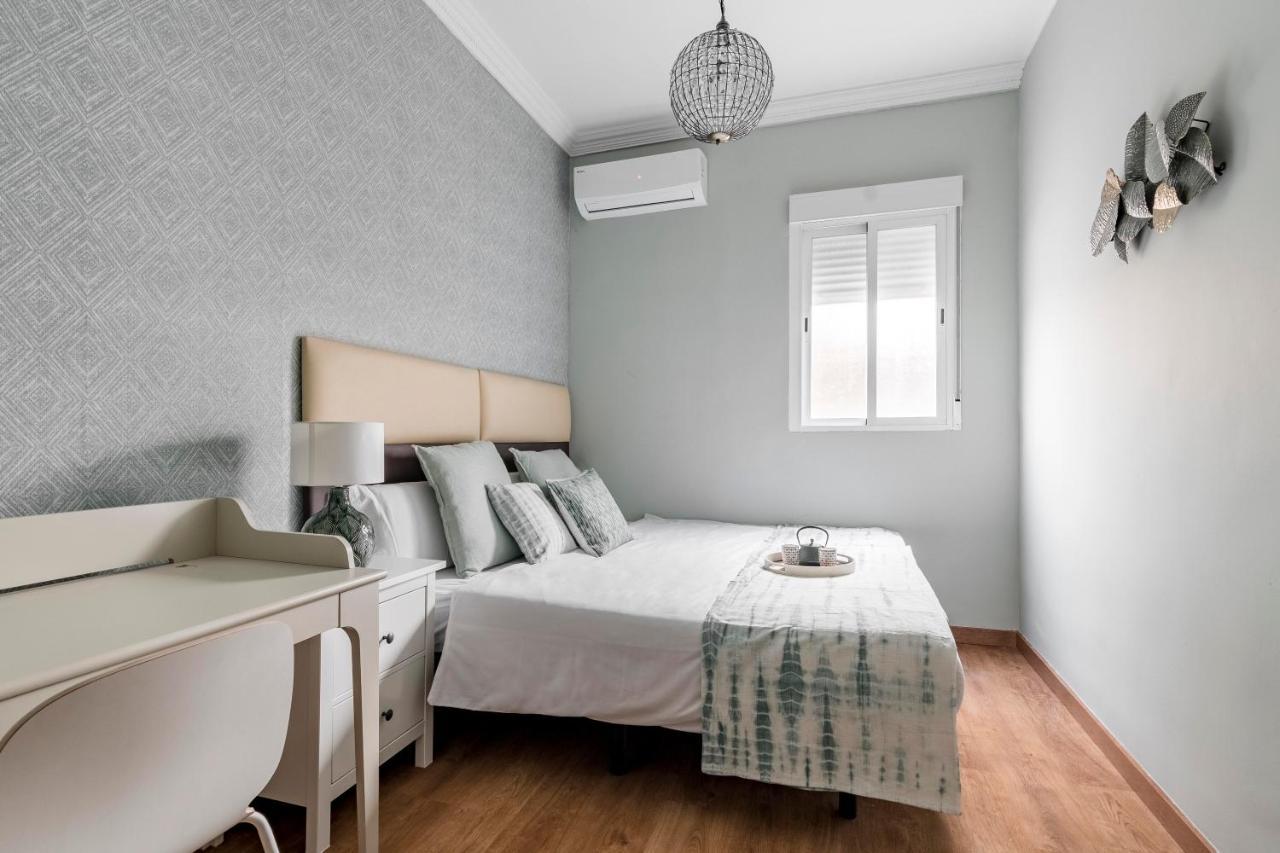 Beautiful Room In Heart Of มาดริด ภายนอก รูปภาพ